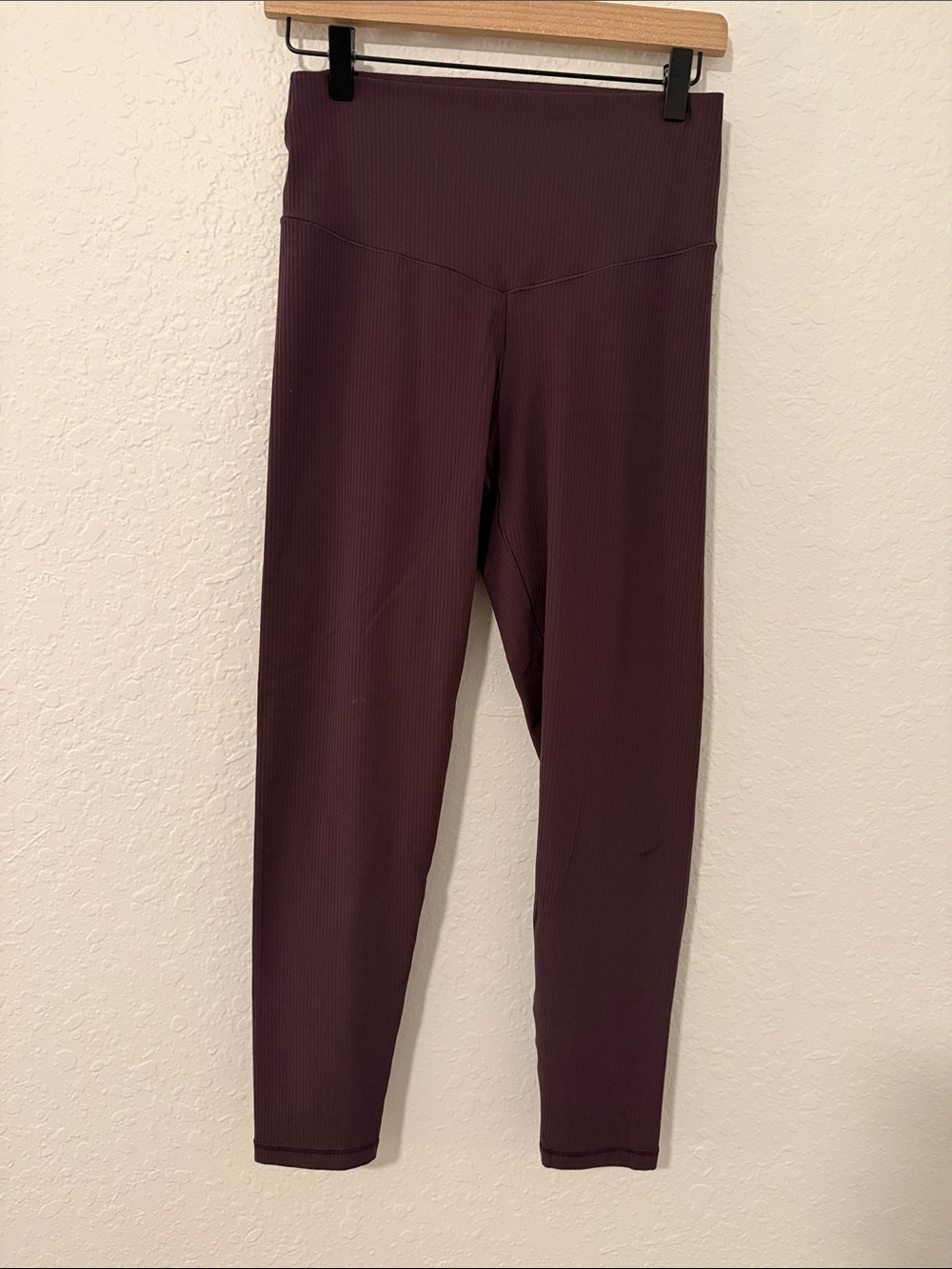 OFFLINE by AERIE High-Waist Ribbed Leggings - Deep Plum Size Large (Long Inseam)
